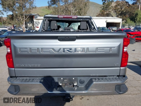 2020 Chevrolet Silverado 1500 LT with VIN 3GCPWCEKXLG437724, listed as a IAAI auction lot 41966035 with 40,024 mi miles. Bid and sale history available at carsss.com. Image 16.
