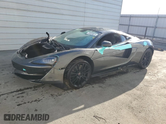 2017 McLaren 570S z VIN SBM13DAA0HW002700, wystawiony jako Copart lot #72814524 z przebiegiem Nie podano mil oraz Szkody całkowita. Historia ofert i sprzedaży dostępna na DreamBid. Obrazek 1.