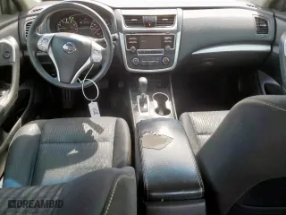 2017 Nissan Altima 2.5 SV with VIN 1N4AL3AP4HC478284, listed as a Copart auction lot 49121995 with 194,164 mi miles and Clean Title. Bid and sale history available at carsss.com. Image 8.