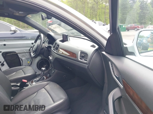 2016 Audi Q3 Prestige with VIN WA1GFCFS7GR022309, listed as a IAAI auction lot 41976521 with 82,118 mi miles and . Bid and sale history available at DreamBid. Image 5.