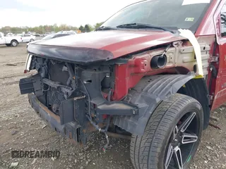 2005 Nissan Armada SE z VIN 5N1AA08B35N728697, wystawiony jako IAAI lot #42026114 z przebiegiem 107 823 mil mil oraz . Historia ofert i sprzedaży dostępna na DreamBid. Obrazek 6.