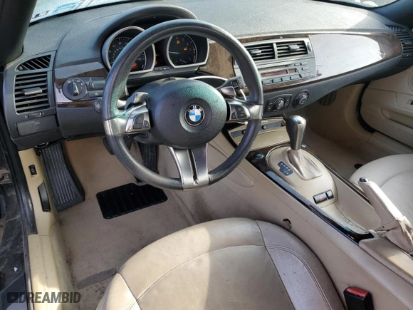 2007 BMW Z4 3.0si with VIN 4USBU535X7LX02993, listed as a Copart auction lot 87068014 with NaN miles and Salvage Title. Bid and sale history available at carsss.com. Image 8.