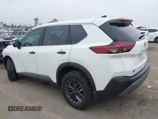 2023 Nissan Rogue S z VIN 5N1BT3AA1PC882132, wystawiony jako IAAI lot #42153341 z przebiegiem 29 164 mil mil oraz . Historia ofert i sprzedaży dostępna na DreamBid. Obrazek 3.