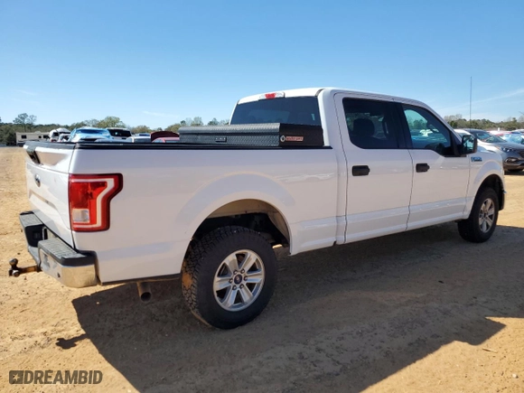 2015 Ford F-150 XLT w/HD Payload Pkg with VIN 1FTFW1EF0FFA40337, listed as a Copart auction lot 47104645 with 205,611 mi miles and Clean Title. Bid and sale history available at carsss.com. Image 3.