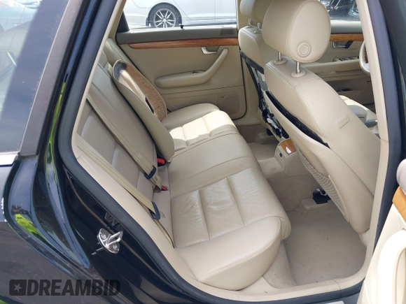 2007 Audi A4 3.2L z VIN WAUKH78E47A162046, wystawiony jako IAAI lot #42151391 z przebiegiem 109 169 mil mil oraz . Historia ofert i sprzedaży dostępna na DreamBid. Obrazek 8.