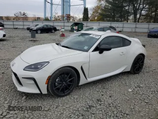 2024 Toyota GR86 Premium with VIN JF1ZNBE12R9755901, listed as a Copart auction lot 78979824 with 20,416 mi miles and Salvage Title. Bid and sale history available at carsss.com. Image 1.