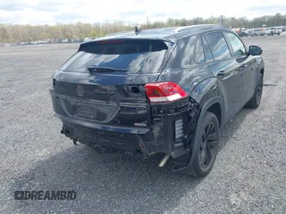 2021 Volkswagen Atlas S with VIN 1V2GC2CA3MC201495, listed as a IAAI auction lot 42044554 with 33,097 mi miles and . Bid and sale history available at DreamBid. Image 16.