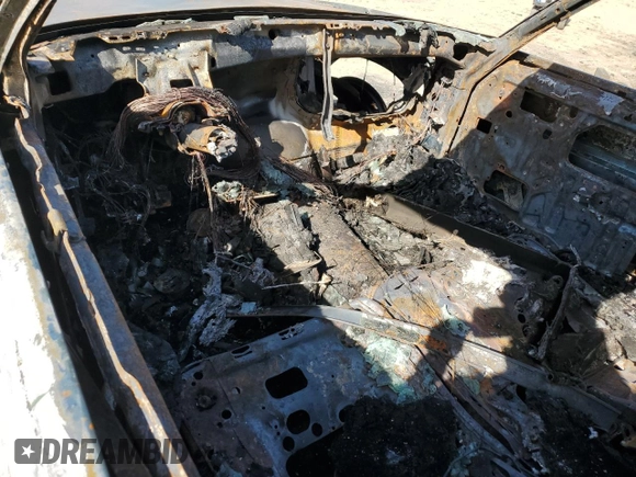 1983 GMC Caballero z VIN 1GTCW80A8DR500010, wystawiony jako Copart lot #50560724 z przebiegiem Nie podano mil oraz Nie do naprawy • Non repairable. Historia ofert i sprzedaży dostępna na DreamBid. Obrazek 8.