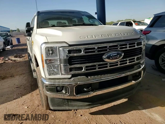 2023 Ford F-250 XL with VIN 1FT7W2BN7PED35643, listed as a Copart auction lot 51082815 with 58,614 mi miles and Salvage Title. Bid and sale history available at DreamBid. Image 11.