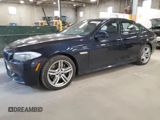 2013 BMW 5 Series 550i xDrive z VIN WBAFU9C51DDY72760, wystawiony jako Copart lot #52117365 z przebiegiem 107 303 mil mil oraz Szkoda całkowita • Salvage title. Historia ofert i sprzedaży dostępna na DreamBid. Obrazek 1.