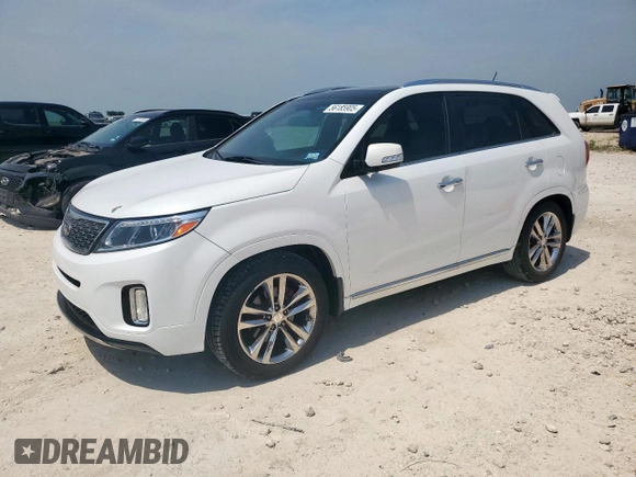 2015 Kia Sorento SX z VIN 5XYKW4A76FG578746, wystawiony jako Copart lot #56185905 z przebiegiem 141 006 mil mil oraz Czysty tytuł • Clean title. Historia ofert i sprzedaży dostępna na DreamBid. Obrazek 1.
