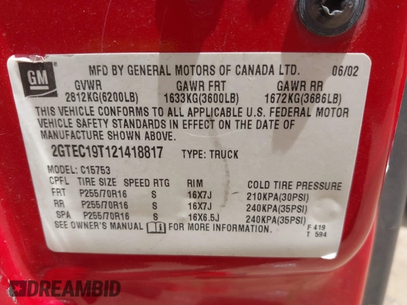2002 GMC Sierra 1500 SLE z VIN 2GTEC19T121418817, wystawiony jako IAAI lot #42268546 z przebiegiem 337 179 mil mil oraz . Historia ofert i sprzedaży dostępna na DreamBid. Obrazek 9.