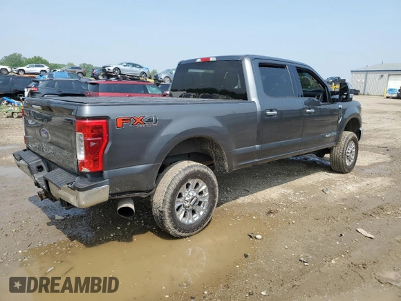 2018 Ford F-250 XL with VIN 1FT7W2BT3JEB27460, listed as a Copart auction lot 59892715 with 174,863 mi miles and Clean title. Bid and sale history available at DreamBid. Image 3.