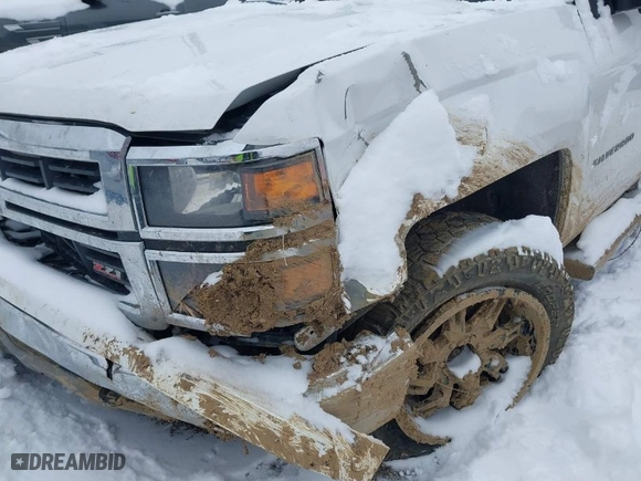2014 Chevrolet Silverado 1500 LT with VIN 3GCUKREC3EG347070, listed as a IAAI auction lot 41246225 with 180,446 mi miles. Bid and sale history available at carsss.com. Image 6.