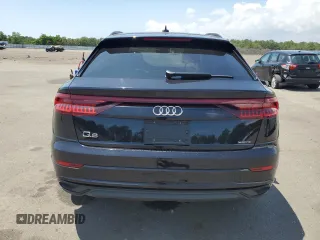 2021 Audi Q8 Premium z VIN WA1AVAF14MD036181, wystawiony jako Copart lot #58055543 z przebiegiem 20 312 mil mil oraz . Historia ofert i sprzedaży dostępna na DreamBid. Obrazek 6.