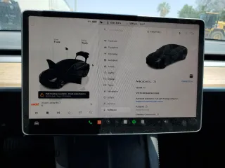 2023 Tesla Model 3 с VIN 5YJ3E1EA8PF431008, выставлен на аукционе Copart как лот 58307755 с пробегом 19 585 миль миль и Чистый • Clean title. История ставок и продаж доступна на DreamBid. Изображение 9.