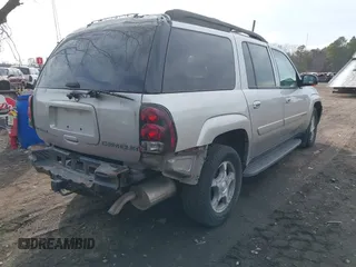 2004 Chevrolet TrailBlazer EXT LT with VIN 1GNET16S346227902, listed as a IAAI auction lot 41664189 with 131,750 mi miles. Bid and sale history available at carsss.com. Image 6.