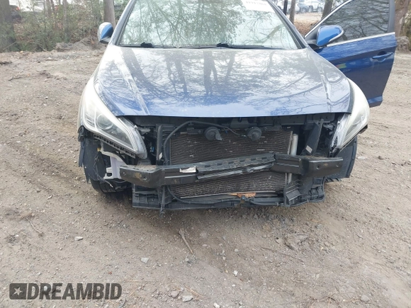2015 Hyundai Sonata Limited with VIN 5NPE34AF5FH186363, listed as a IAAI auction lot 41917868 with 153,445 mi miles and . Bid and sale history available at carsss.com. Image 6.