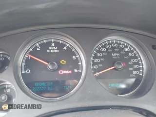 2010 Chevrolet Tahoe LT with VIN 1GNUCBE04AR279051, listed as a IAAI auction lot 41842291 with 227,227 mi miles and . Bid and sale history available at DreamBid. Image 7.