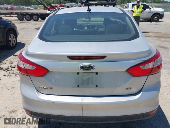 2012 Ford Focus SE with VIN 1FAHP3F24CL147214, listed as a IAAI auction lot 42222191 with 181,461 mi miles and . Bid and sale history available at DreamBid. Image 15.