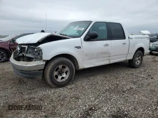 2003 Ford F-150 XLT with VIN 1FTRW07633KD93937, listed as a Copart auction lot 43403655 with Not Provided miles and Salvage Title. Bid and sale history available at carsss.com. Image 1.