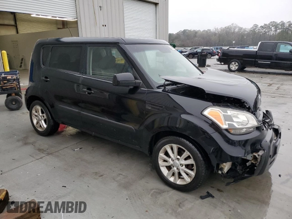 2011 Kia Soul + with VIN KNDJT2A22B7198811, listed as a Copart auction lot 47945175 with 297,493 mi miles and Salvage Title. Bid and sale history available at carsss.com. Image 4.