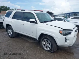 2020 Toyota 4Runner SR5 with VIN JTEZU5JR8L5227476, listed as a IAAI auction lot 42659069 with 78,113 mi miles and . Bid and sale history available at DreamBid. Image 1.