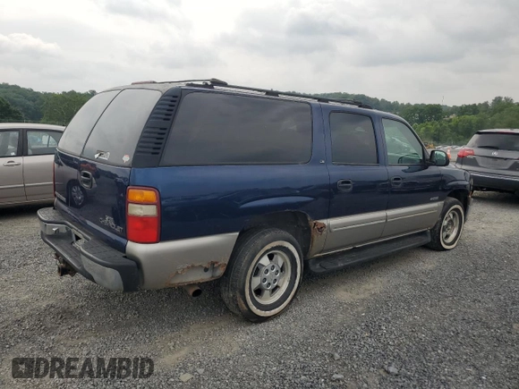 2000 Chevrolet Suburban LT with VIN 3GNFK16T4YG144919, listed as a Copart auction lot 64368374 with 195,155 mi miles and Salvage Title. Bid and sale history available at carsss.com. Image 3.