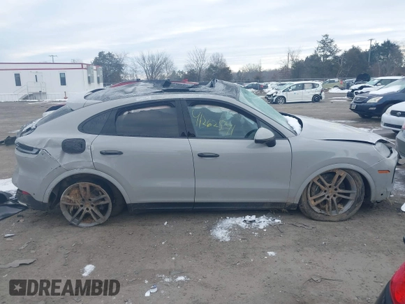 2024 Porsche Cayenne with VIN WP1BA2AY1RDA52862, listed as a IAAI auction lot 41262541 with 13,084 mi miles and . Bid and sale history available at DreamBid. Image 14.