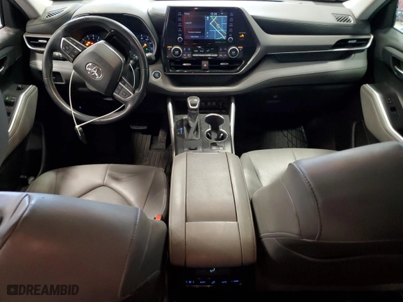 2020 Toyota Highlander XLE with VIN 5TDHZRAH2LS013609, listed as a Copart auction lot 84092874 with 53,601 mi miles and Salvage Title. Bid and sale history available at carsss.com. Image 8.