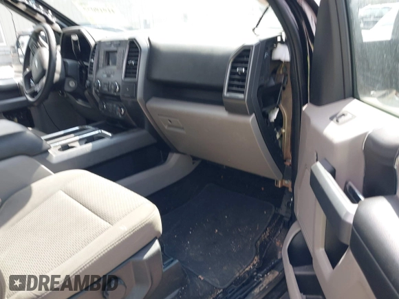 2018 Ford F-150 XL with VIN 1FTEW1E51JFC19191, listed as a IAAI auction lot 41919055 with 87,367 mi miles. Bid and sale history available at carsss.com. Image 5.