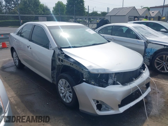2012 Toyota Camry L z VIN 4T4BF1FK2CR191702, wystawiony jako IAAI lot #42258628 z przebiegiem 170 198 mil mil oraz . Historia ofert i sprzedaży dostępna na DreamBid. Obrazek 6.