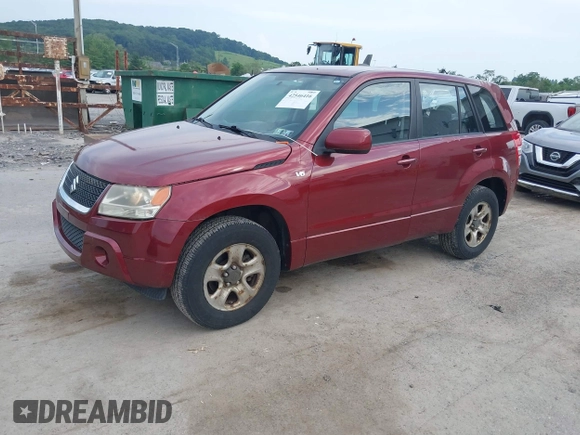 2008 Suzuki Grand Vitara w/Spare & Cargo Covers z VIN JS3TD941784101146, wystawiony jako IAAI lot #42546416 z przebiegiem 83 064 mil mil oraz . Historia ofert i sprzedaży dostępna na DreamBid. Obrazek 2.