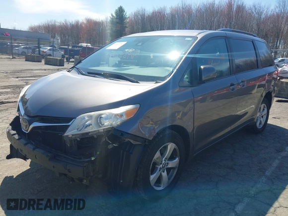2018 Toyota Sienna LE Auto Access Seat with VIN 5TDKZ3DC1JS946224, listed as a IAAI auction lot 41935799 with 109,757 mi miles and . Bid and sale history available at DreamBid. Image 19.