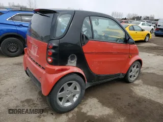 2006 Smart fortwo z VIN WMEAJ00F36J255140, wystawiony jako Copart lot #52120555 z przebiegiem Nie podano mil oraz Tytuł czysty. Historia ofert i sprzedaży dostępna na DreamBid. Obrazek 3.