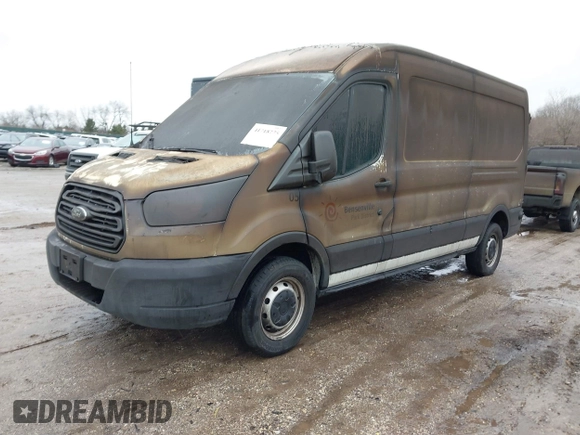2019 Ford Transit with VIN 1FTBW2CM4KKB60505, listed as a IAAI auction lot 41718275 with 10,824 mi miles and . Bid and sale history available at carsss.com. Image 2.