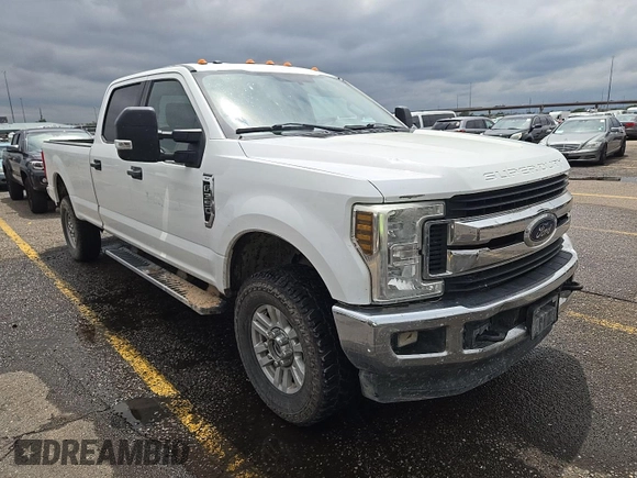 2018 Ford F-350 Platinum with VIN 1FT7W3B60JEB74705, listed as a IAAI auction lot 42679244 with 128,227 mi miles and . Bid and sale history available at DreamBid. Image 5.