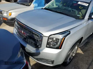 2020 GMC Yukon XL SLT with VIN 1GKS1GKC5LR101092, listed as a Copart auction lot 76585124 with 69,615 mi miles and Non Repairable. Bid and sale history available at carsss.com. Image 5.