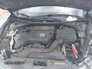 2015 Nissan Altima SV z VIN 1N4AL3AP9FC575493, wystawiony jako IAAI lot #42065104 z przebiegiem 230 291 mil mil oraz . Historia ofert i sprzedaży dostępna na DreamBid. Obrazek 10.