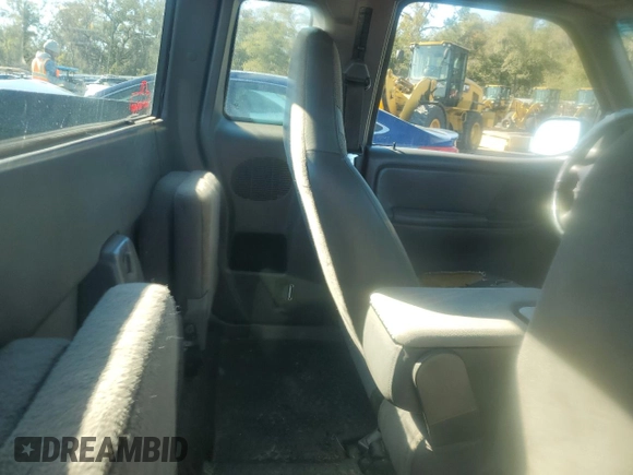 2001 Ford Ranger XLT Appearance with VIN 1FTYR14E41TB08657, listed as a Copart auction lot 41588755 with 143,810 mi miles and Non Repairable. Bid and sale history available at DreamBid. Image 10.