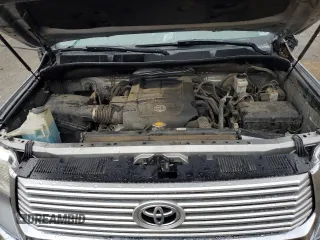 2017 Toyota Tundra Limited z VIN 5TFHW5F1XHX627001, wystawiony jako Copart lot #87833035 z przebiegiem Nie podano mil oraz Szkoda całkowita • Salvage title. Historia ofert i sprzedaży dostępna na DreamBid. Obrazek 11.