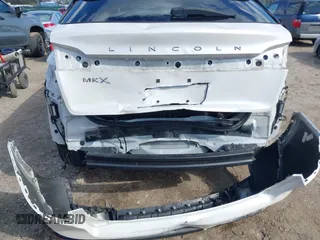 2016 Lincoln MKX Select with VIN 2LMPJ6KR7GBL59266, listed as a IAAI auction lot 42044990 with 131,233 mi miles. Bid and sale history available at carsss.com. Image 6.