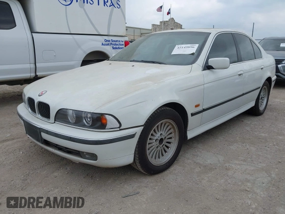 1997 BMW 5 Series 540i z VIN WBADE6327VBW50066, wystawiony jako IAAI lot #42149896 z przebiegiem 191 339 mil mil oraz . Historia ofert i sprzedaży dostępna na DreamBid. Obrazek 2.
