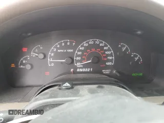 2002 Ford Explorer XLS z VIN 1FMZU72E92UA82265, wystawiony jako Copart lot #48383155 z przebiegiem 193 430 mil mil oraz Szkoda całkowita • Salvage title. Historia ofert i sprzedaży dostępna na DreamBid. Obrazek 9.