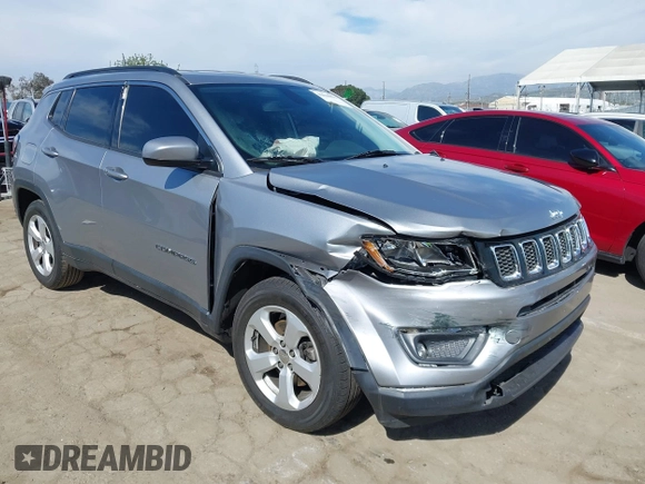 2019 Jeep Compass Latitude with VIN 3C4NJCBB0KT676974, listed as a IAAI auction lot 42020893 with 54,159 mi miles and . Bid and sale history available at DreamBid. Image 1.