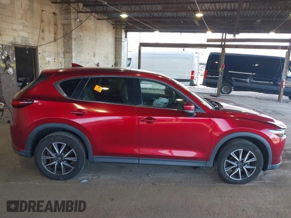 2018 Mazda CX-5 Grand Touring with VIN JM3KFBDM8J0461293, listed as a IAAI auction lot 41694070 with 72,240 mi miles. Bid and sale history available at carsss.com. Image 13.