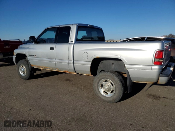 2001 Dodge Ram 2500 with VIN 3B7KF23Z31G821023, listed as a Copart auction lot 82185604 with 77,364 mi miles and Clean Title. Bid and sale history available at carsss.com. Image 2.