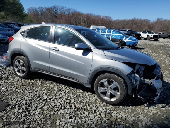 2018 Honda HR-V LX with VIN 3CZRU6H30JG727482, listed as a Copart auction lot 49525705 with 88,028 mi miles and Salvage Title. Bid and sale history available at carsss.com. Image 4.