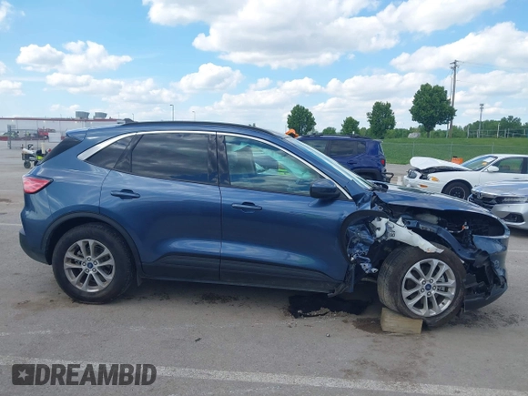 2020 Ford Escape SE z VIN 1FMCU0G64LUC77514, wystawiony jako IAAI lot #42198831 z przebiegiem 39 250 mil mil oraz . Historia ofert i sprzedaży dostępna na DreamBid. Obrazek 14.