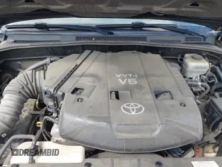 2007 Toyota 4Runner SR5 z VIN JTEZU14R278073601, wystawiony jako IAAI lot #42324282 z przebiegiem 228 160 mil mil oraz . Historia ofert i sprzedaży dostępna na DreamBid. Obrazek 10.